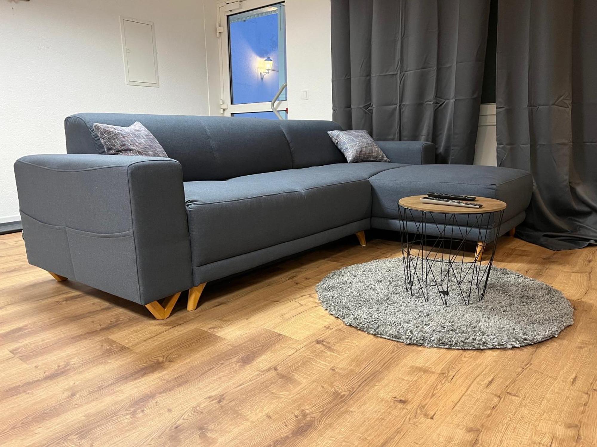 Weimotel Am Mit Parkplatz, Kueche Und Hdtv Apartment *